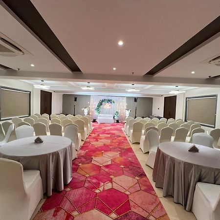 Raga - A Boutique Hotel 贝尔高姆 外观 照片