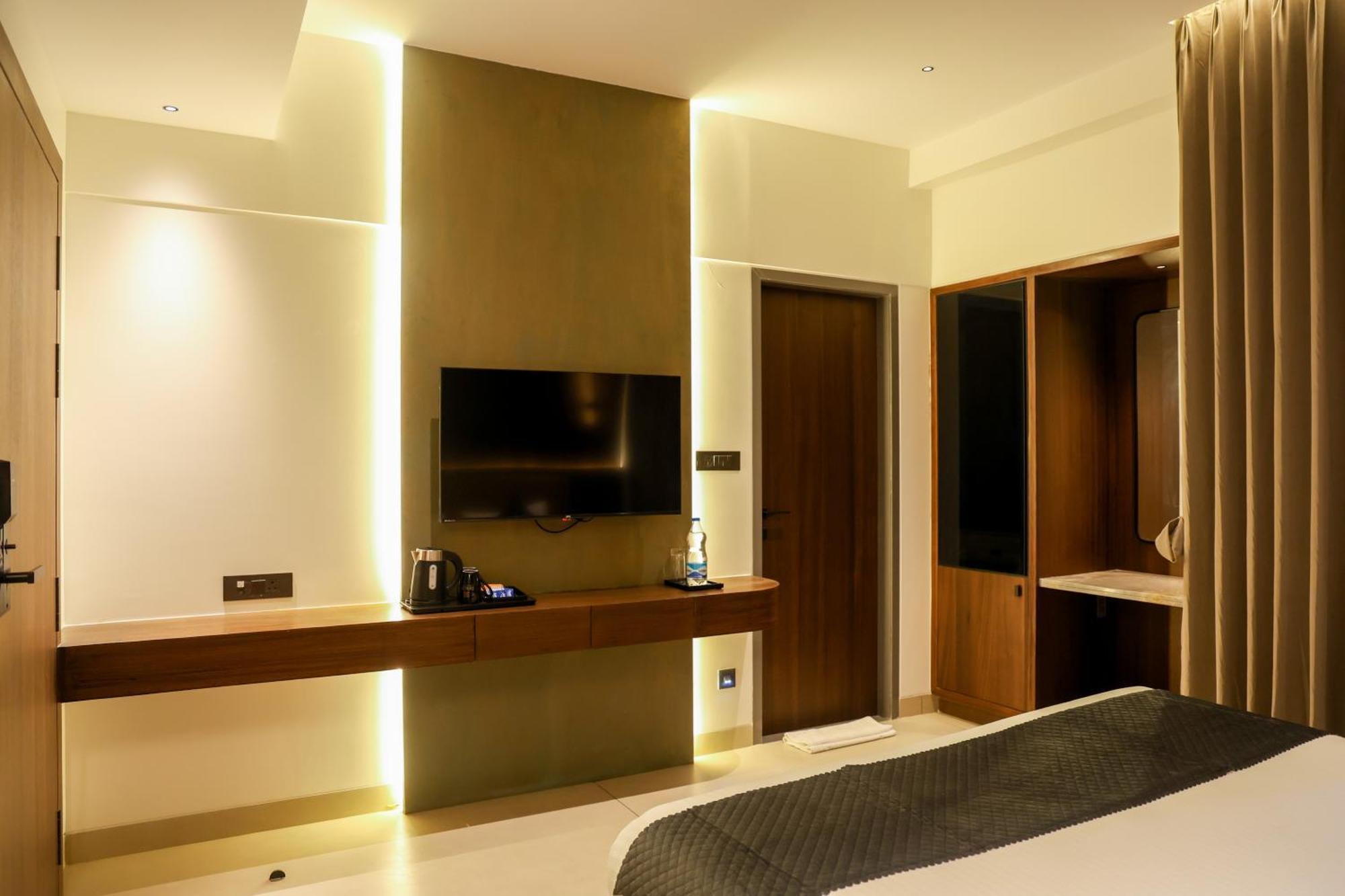 Raga - A Boutique Hotel 贝尔高姆 外观 照片