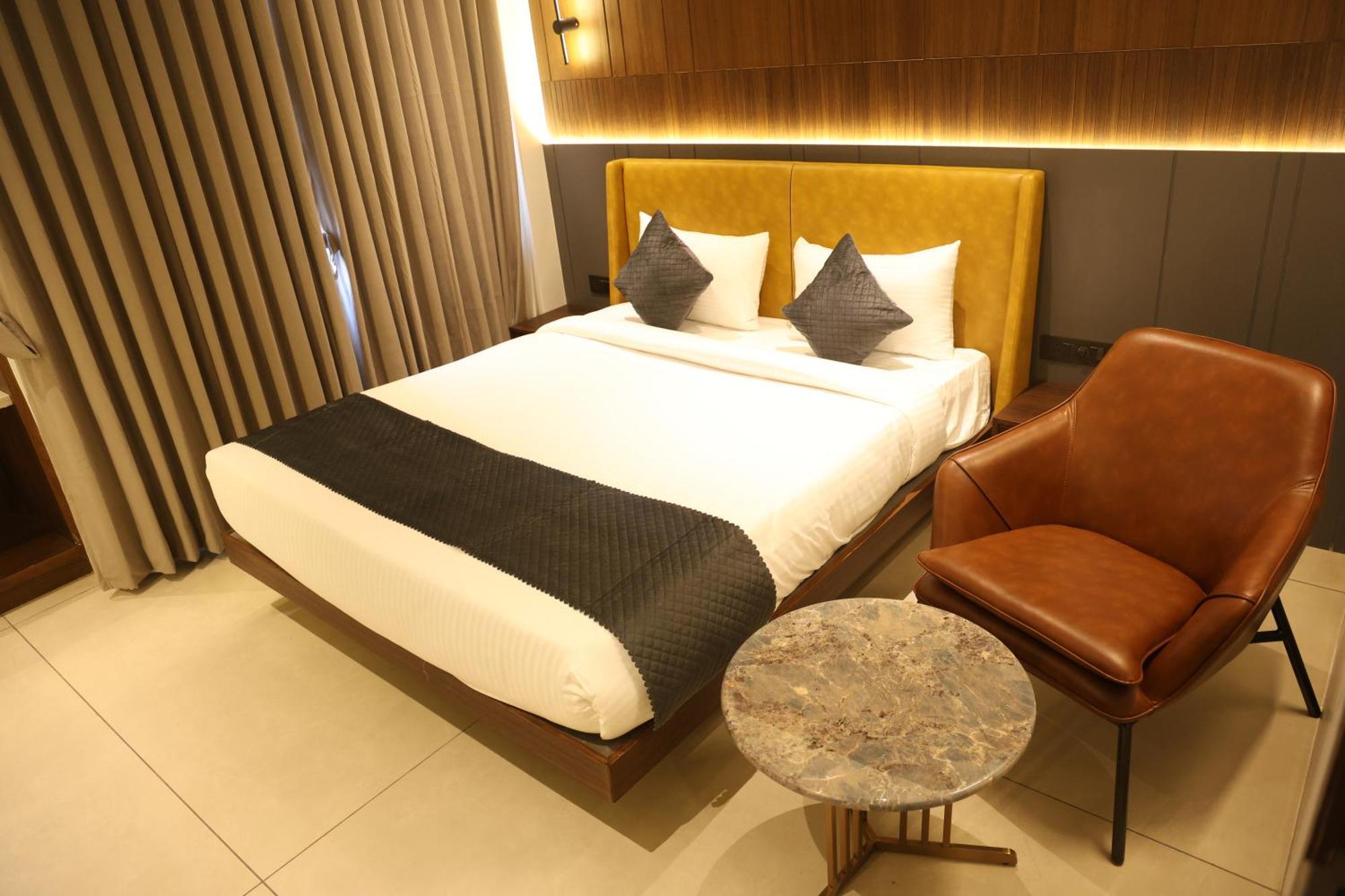 Raga - A Boutique Hotel 贝尔高姆 外观 照片
