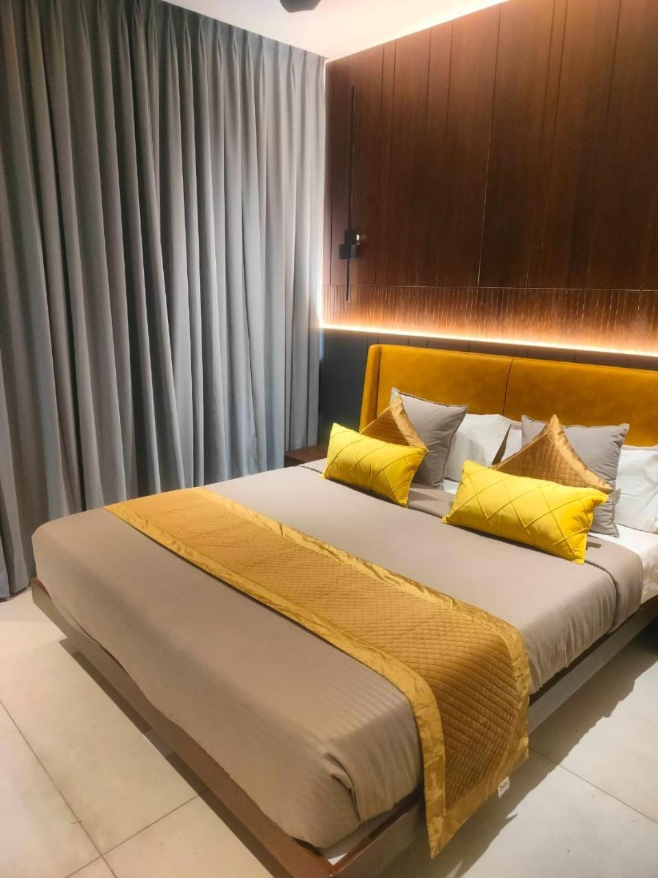 Raga - A Boutique Hotel 贝尔高姆 外观 照片